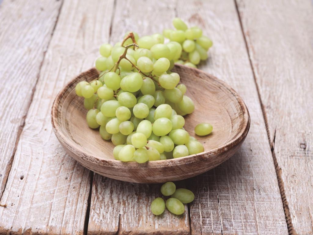 Melhora a circulação: ela é rica em minerais como o ferro e o potássio, que aumentam a oxigenação das células e ajuda na circulação.