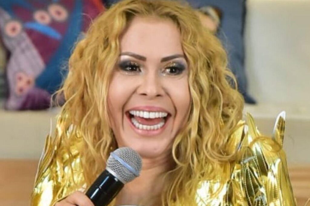 A cantora tomou um susto no momento do acidente!