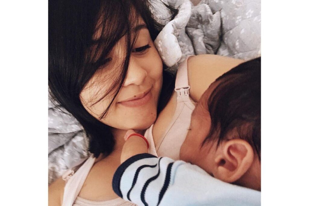 Jovem dá à luz durante banho de forma inesperada