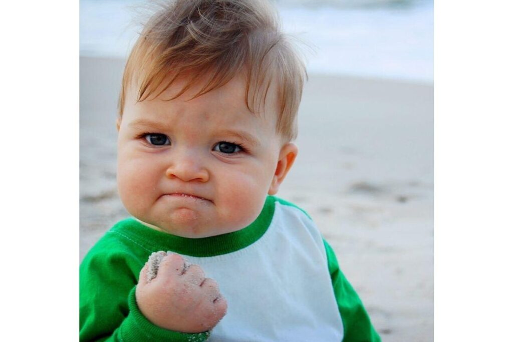 O bebê mais famoso da internet cresceu e está super diferente