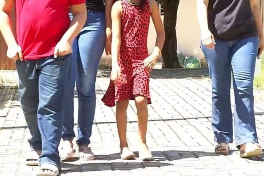 Policial adota crianças que conheceu após ocorrência de homicídio