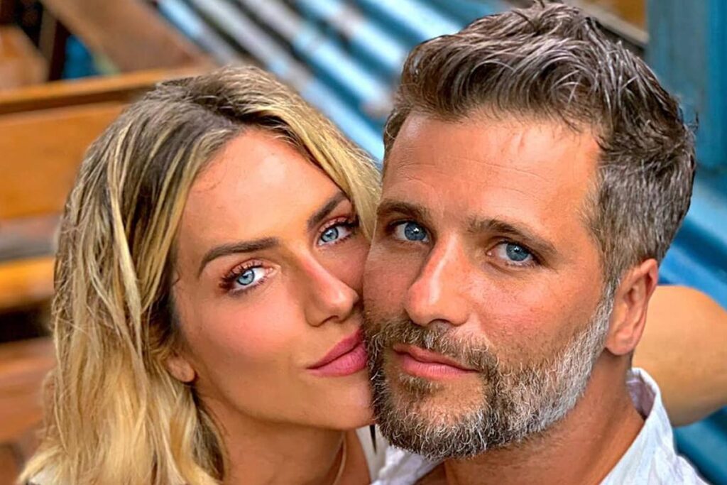 Giovanna Ewbank e Bruno Gagliasso comemoram oitavo mês de gestação do terceiro filho