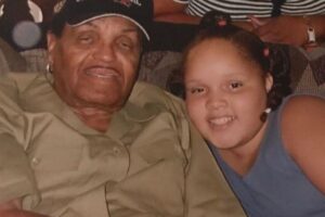 Ela e o avô eram muito próximos