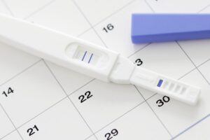 A funcionária disse que não era item essencial e que ela não deveria tentar engravidar em meio à pandemia