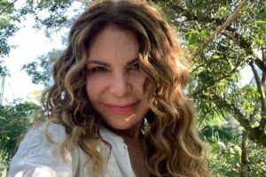 Elba Ramalho fez uma declaração para a neta na legenda