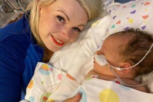 Charlotte Wheeler-Smith não fazia ideia de que estava grávida até entrar em trabalho de parto