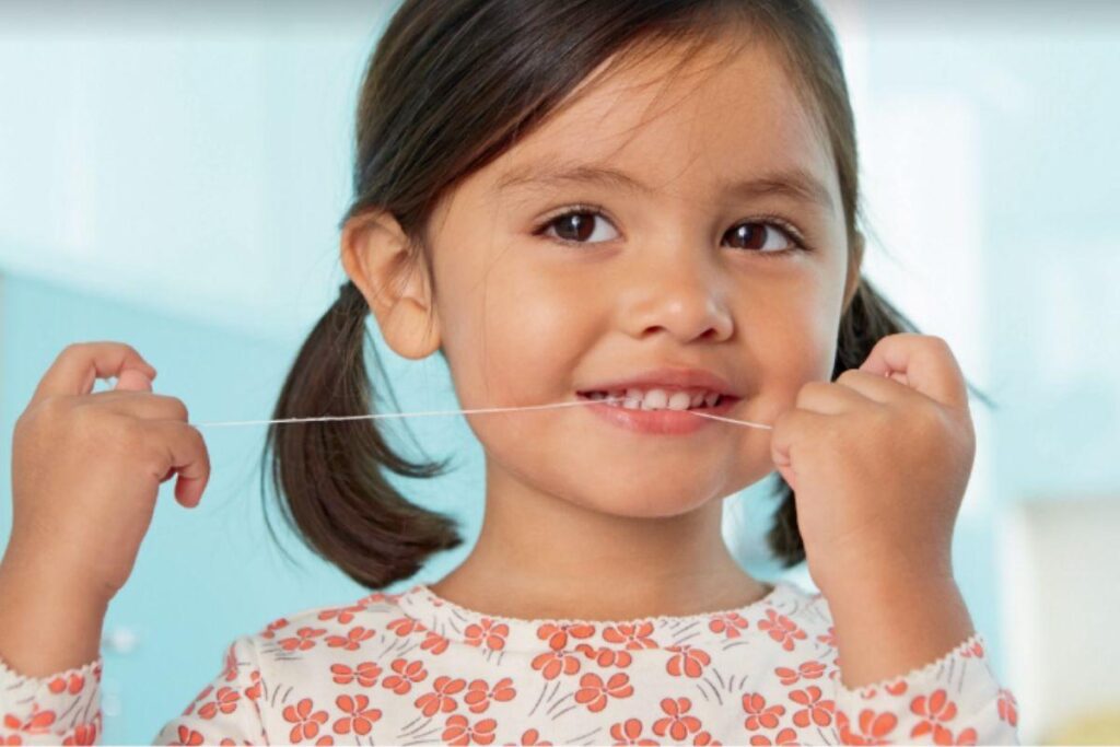 Cuidados com escovação começam desde cedo
