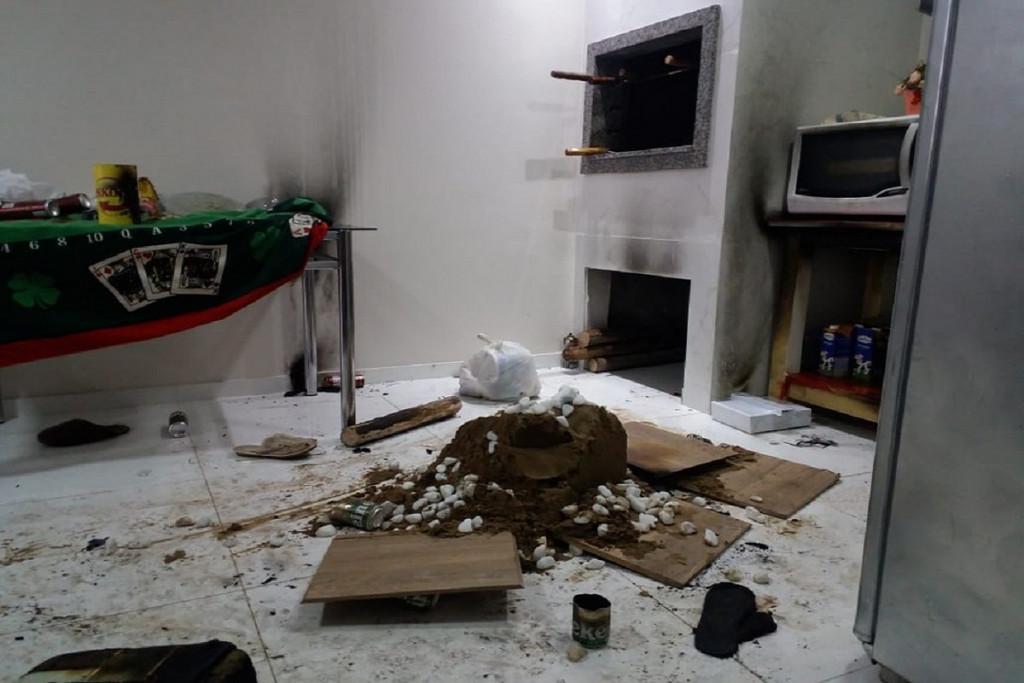 Terluize Tozon teve 90% do corpo queimado, segundo o tio