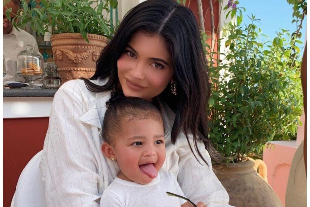 Kylie e a filha, Stormi