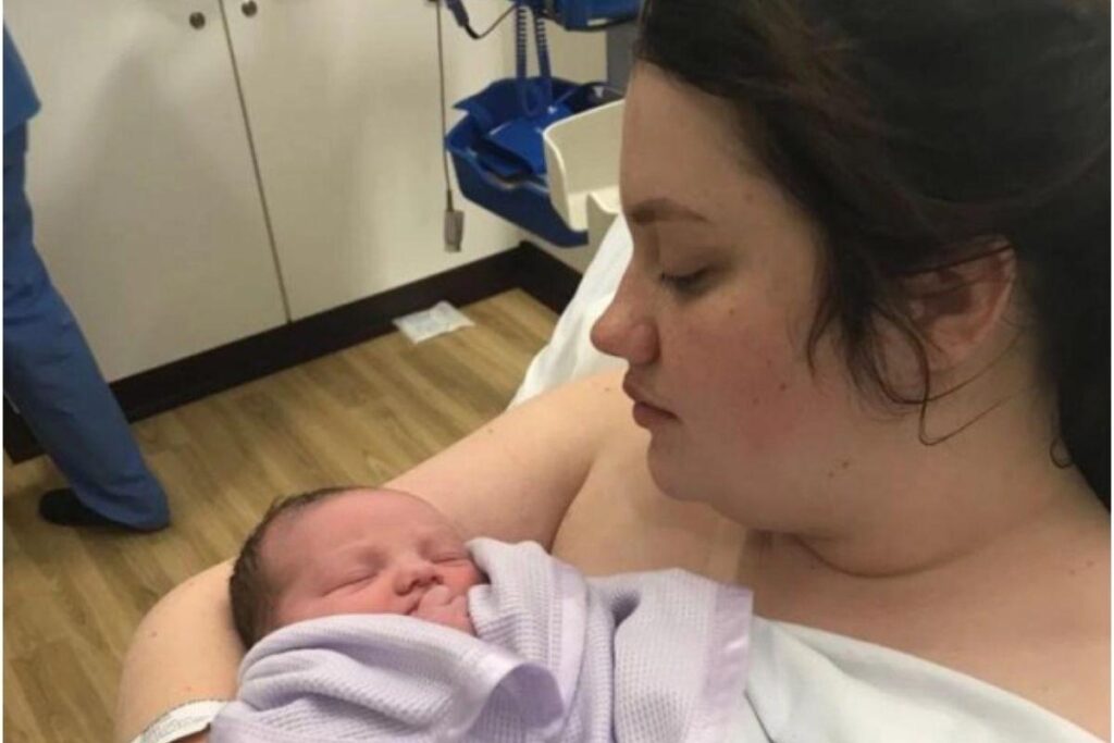 Misha ficou 42 horas em trabalho de parto