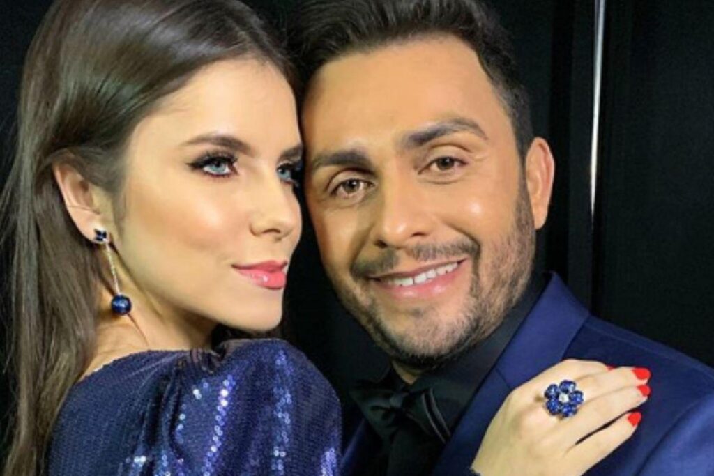 Esposa de Mano Walter mostra o tamanho da barriga na reta final da gestação