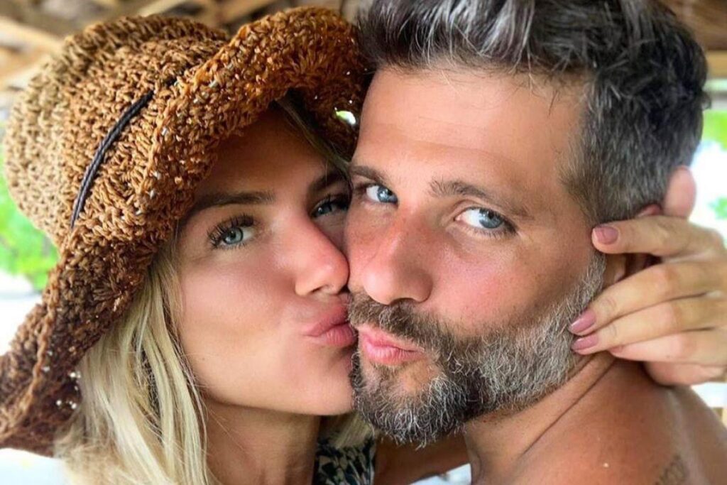 Giovanna Ewbank publica foto dos filhos