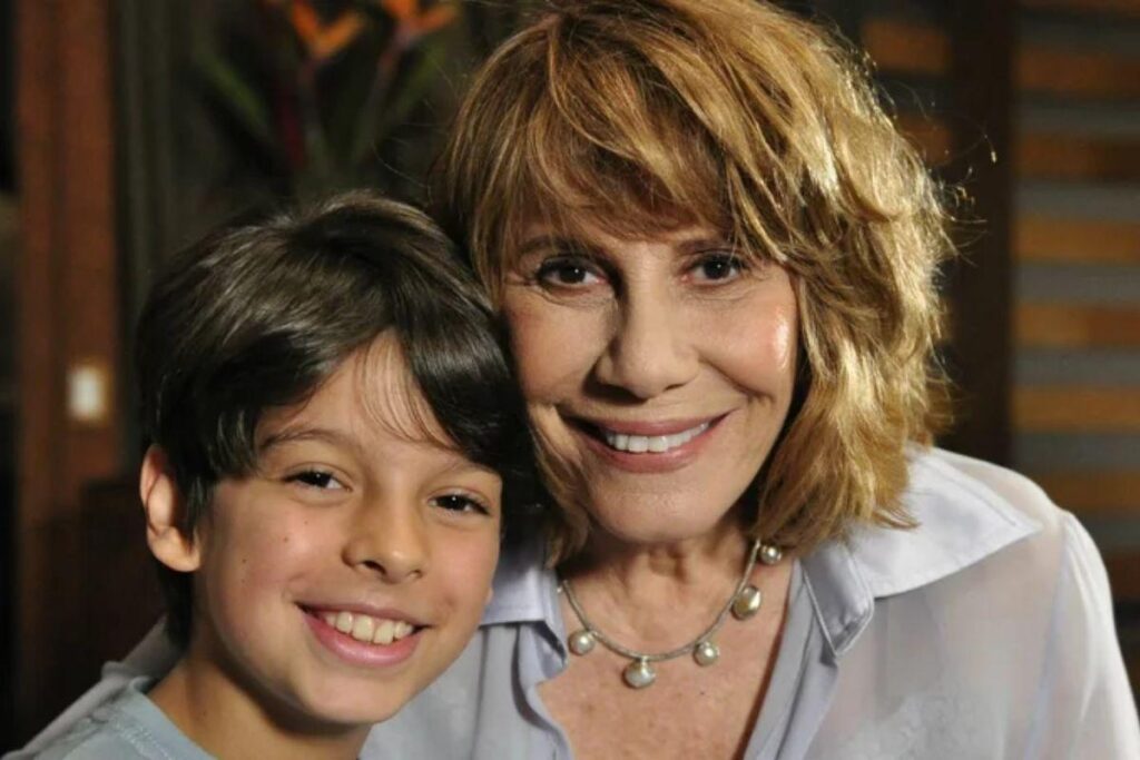 Durante a novela, Vitor tinha entre 10 e 11 anos