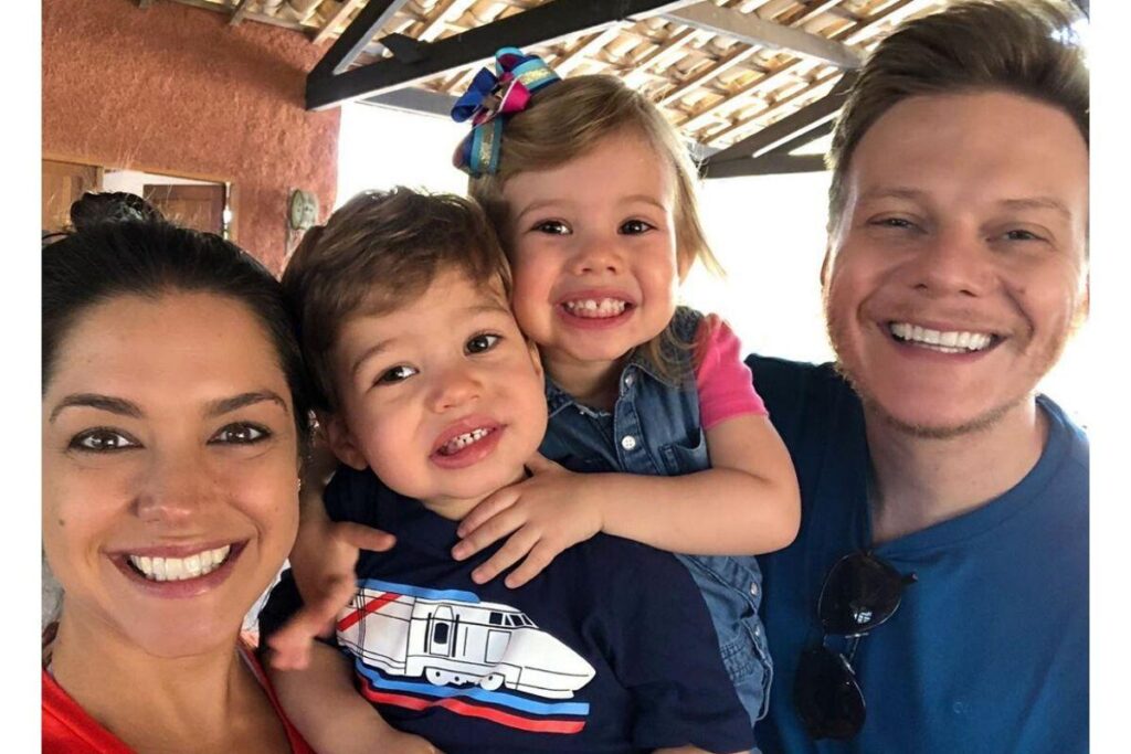 Tata Fersoza comemora aniversário de Melinda com homenagem