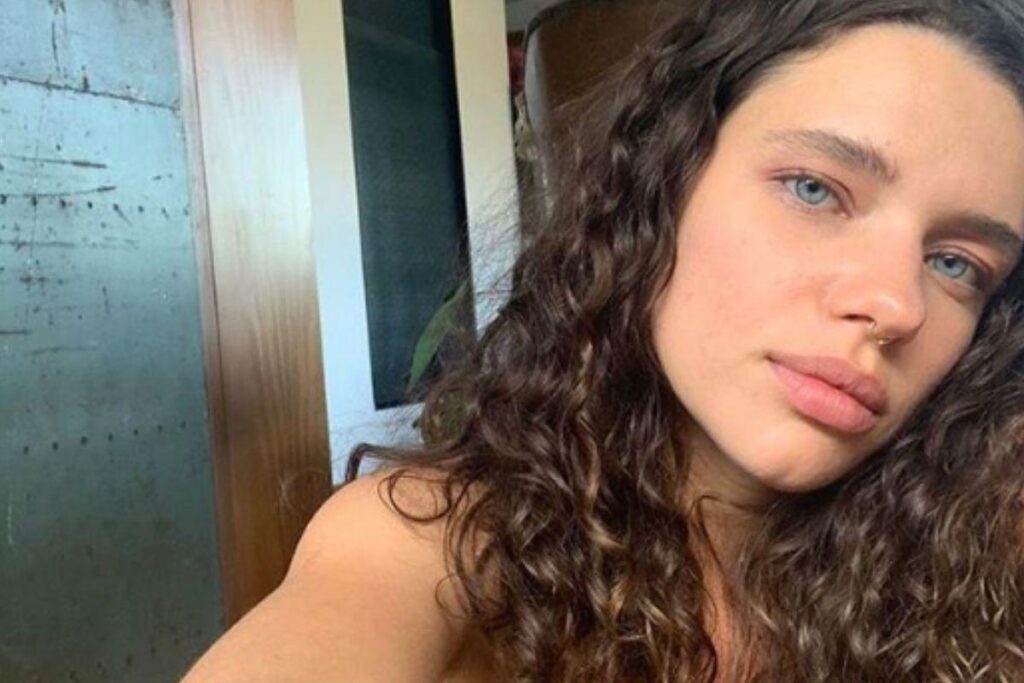 Bruna e o irmão, Helder