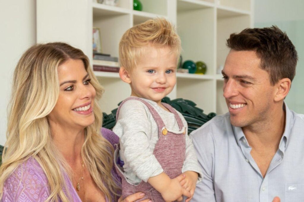 Karina e Amaury decidiram esclarecer as dúvidas dos internautas