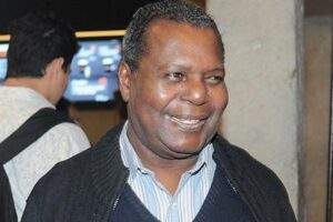 Gésio ao lado de Fernanda Souza e Aretha Oliveira em Chiquititas