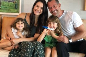 Malvino Salvador e Kyra Gracie explicam escolha do nome do filho