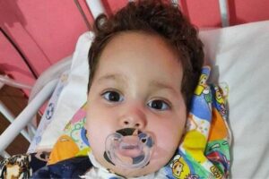 O bebê precisa ser medicado antes dos 2 meses