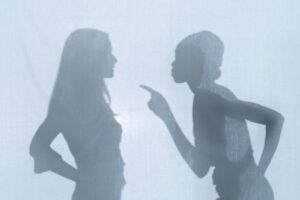 No desabafo, a mãe contou que está furiosa com a situação