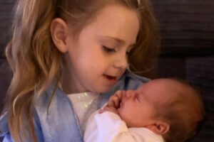 A família corre contra o tempo em busca do financiamento do tratamento