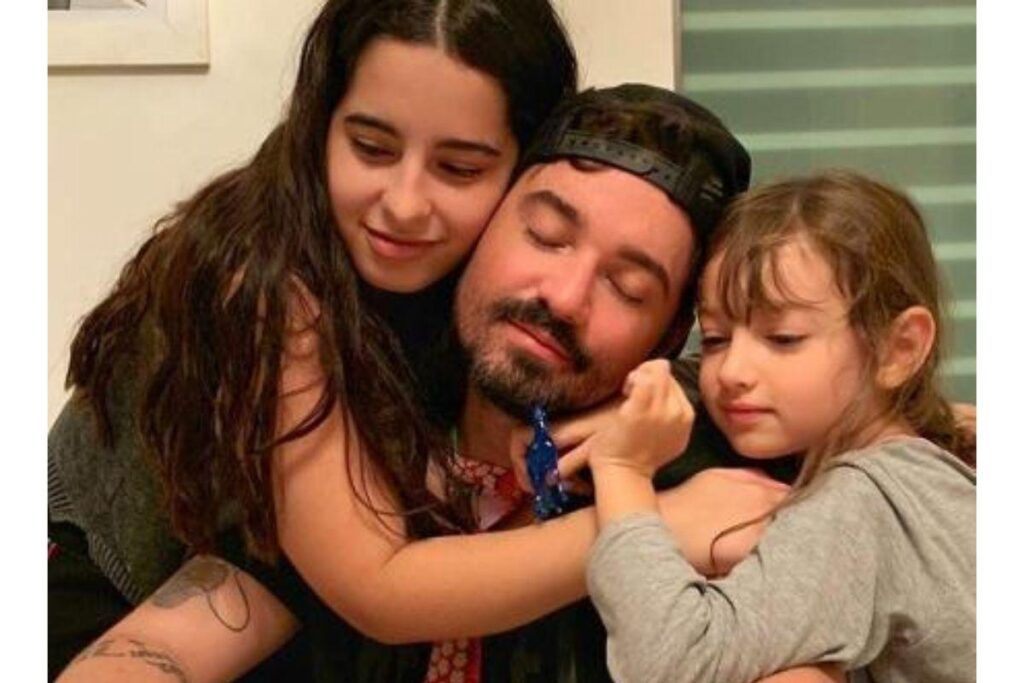 O sertanejo sofreu um acidente em uma rodovia