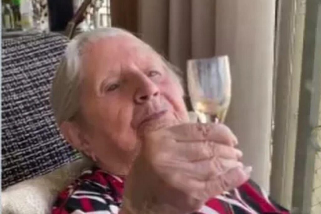A senhora celebrou 103 anos na última terça-feira