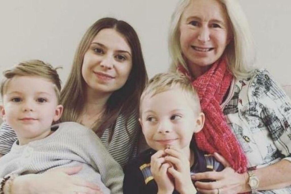 Theresa e a filha de 16 anos