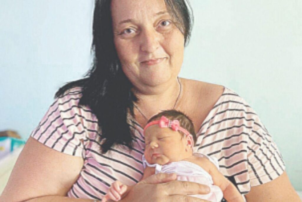 A menina levou o nome da médica