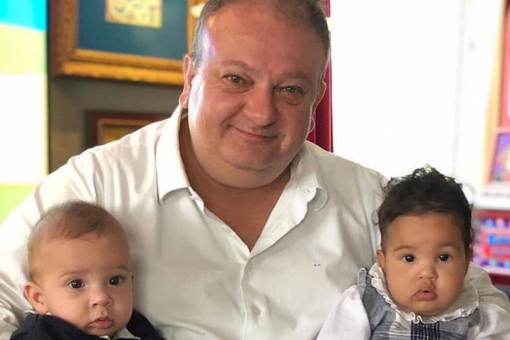 Os gêmeos ainda não completaram 2 anos