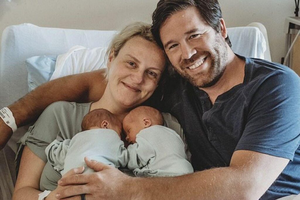 Os irmãos vieram ao mundo saudáveis