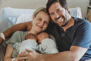 Os irmãos vieram ao mundo saudáveis