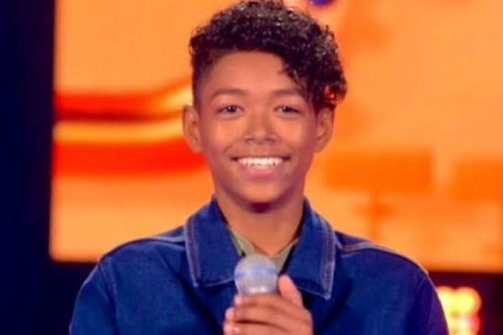 O menino recebeu o prêmio neste final de semana