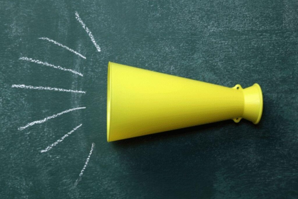 Quando a funcionária chegou em casa, Neusa não percebeu sobre as perguntas insistentes sobre as câmeras de segurança da residência