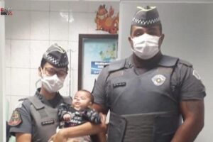 O bebê engasgou 2 vezes em menos de 24 horas