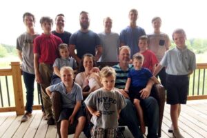 O mais velho dos irmãos tem 28 anos