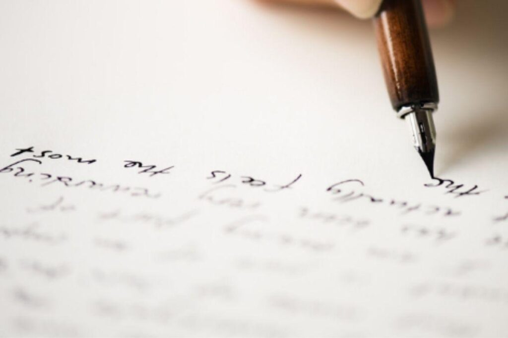 Emanuelle, de 9 anos, escreveu uma carta pedindo leite e pão para a família