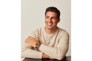 Fãs comparam Cauã criança com Cauã adulto e acham a mesma cara!