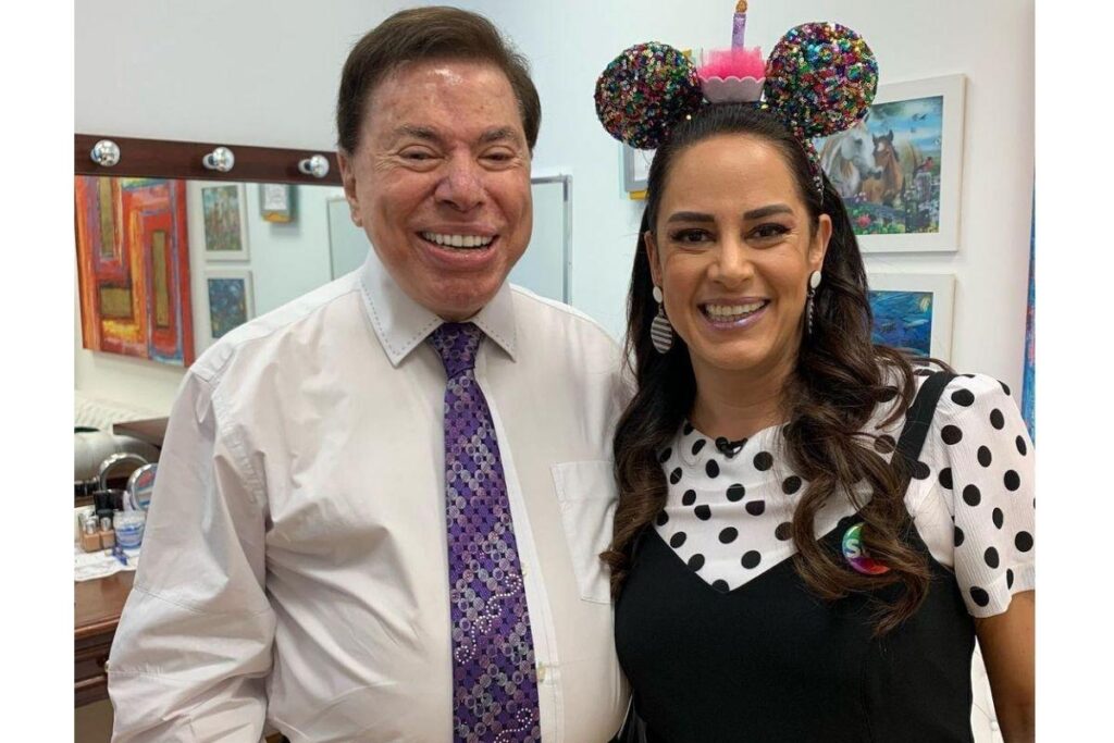 Ela comparilhou várias fotos junto com a homenagem