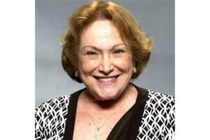 Família convida seguidores e amigos para a missa