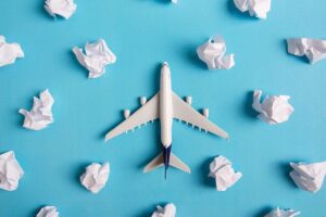 Veja como proteger os ouvidos durante os voos de avião