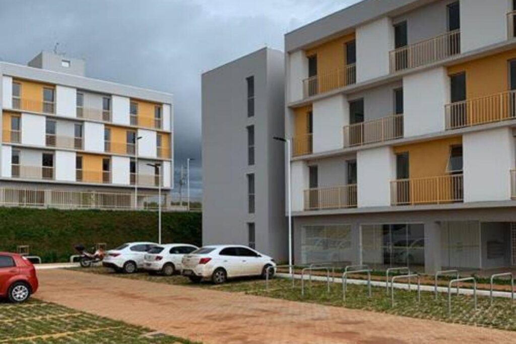 Ela caiu do 3º andar