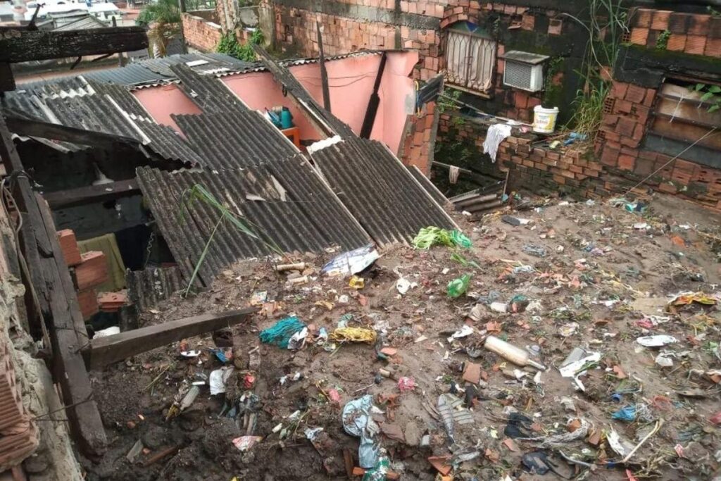 Ele não resistiu depois do deslizamento