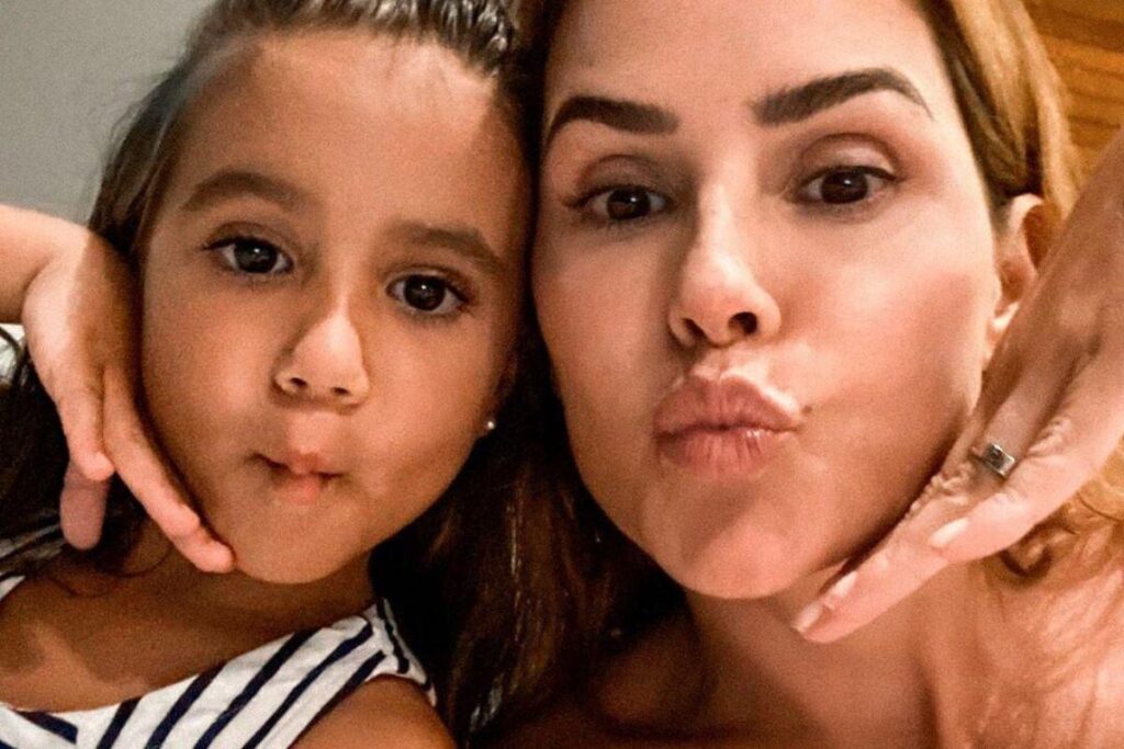 Maria Flor completou 5 anos