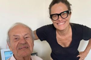 A causa da morte não foi divulgada