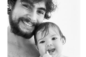 A menina é fruto do relacionamento entre o ator e Tatá Werneck