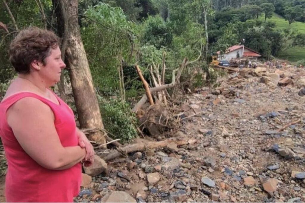 Ela perdeu 9 membros da família, incluindo o filho