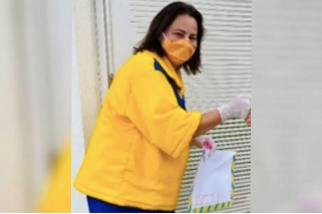 Ela não aguentava mais a saudade dos alunos