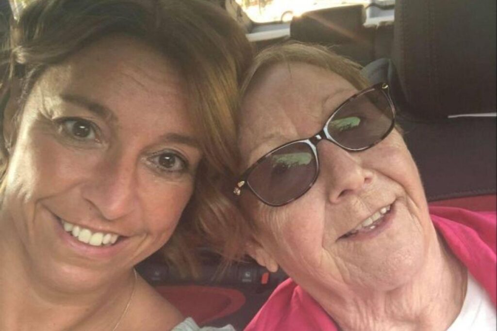 Anabel está em casa, mas respirando com a ajuda de oxigênio