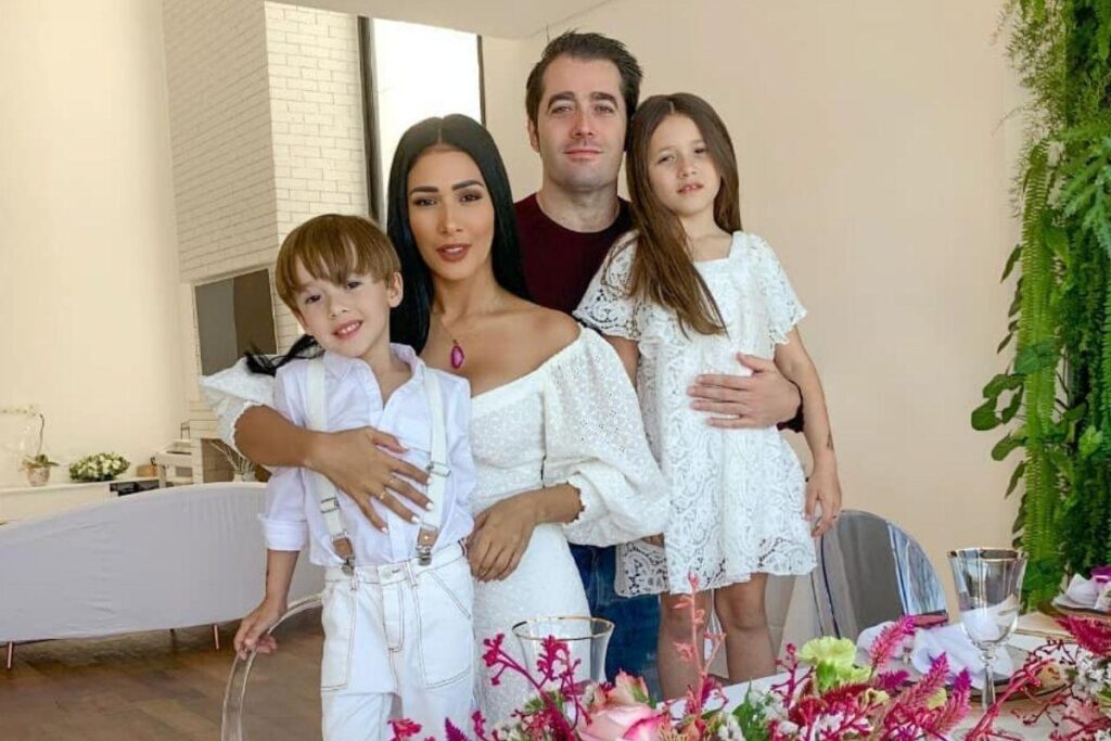 Ela comentou a rotina familiar